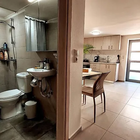 Cozy By Spiros & Marina דירה